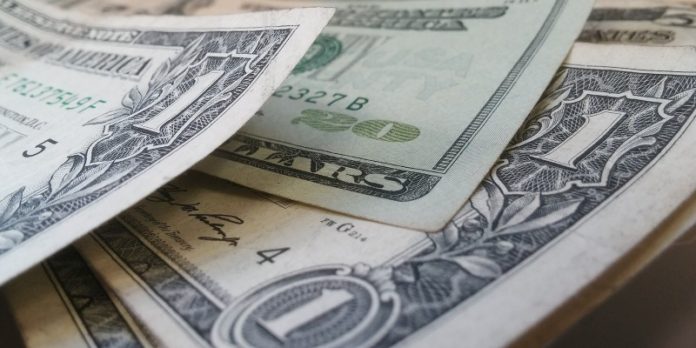 Remessa online de dinheiro para o exterior